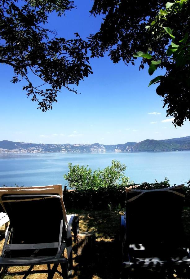 Kuca Za Odmor-Zelena Oaza Hotell Golubac Exteriör bild