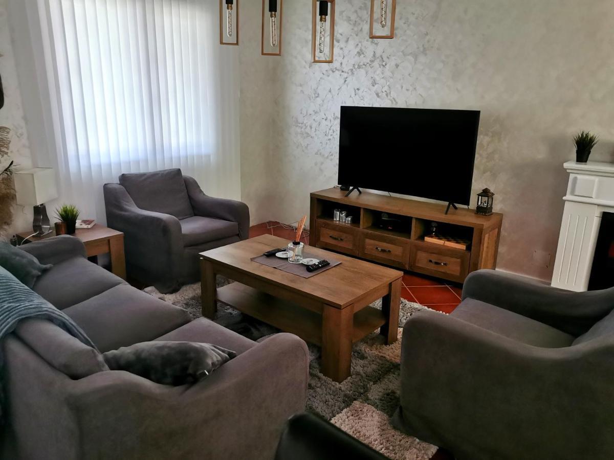 Kuca Za Odmor-Zelena Oaza Hotell Golubac Exteriör bild